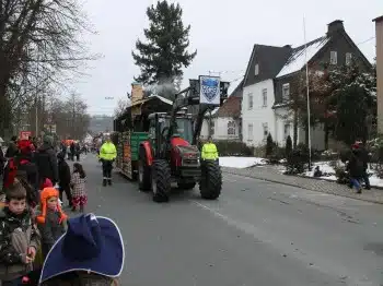 Veilchendienstagszug Grevenbrück (133)