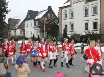 Veilchendienstagszug Grevenbrück (144)