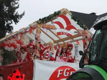 Veilchendienstagszug Grevenbrück (82)