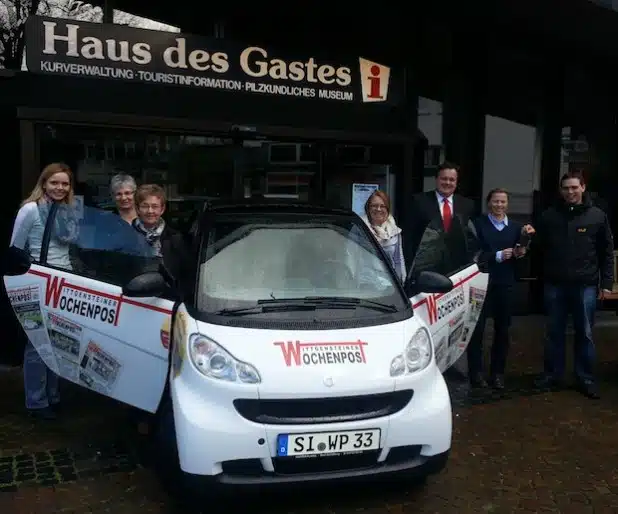 Von links nach rechts: Charlotte Schmücker, Manuela Spies, Marika Letzel, Natascha Brücher, Holger Sassmannshausen (Sparkasse), Signe Friedreich und Marc-Andre Faupel (WIPO) - Foto: Tourismus, Kur und Stadtentwicklung Bad Laasphe GmbH.