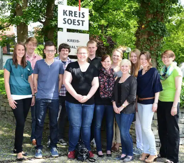 Beim "Schnuppernachmittag" der Jugend- und Auszubildendenvertretung im Kreishaus erhielt ein Teil der neuen Auszubildenden erste Eindrücke (Foto: Judith Wedderwille/Kreis Soest).