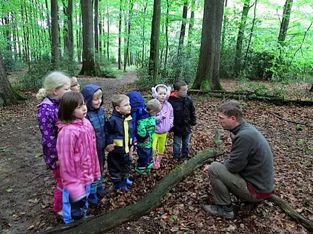 „Die Kleinen vom Erbenberg“ auf großer Entdeckertour (Foto: Stadt Iserlohn).