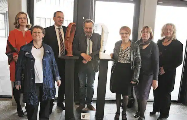 Sie stellen zurzeit ihre Werke im Lüdenscheider Kreishaus aus (Foto: Hendrik Klein/Märkischer Kreis).