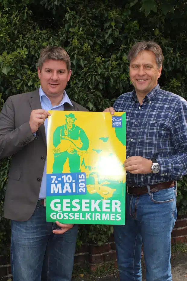 Bürgermeister Remco van der Velden (l.) und Schausteller August Schneider (r.) - Foto: Stadt Geseke