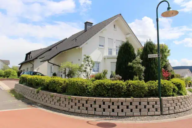 Vom 26. Mai bis voraussichtlich Ende Juni 2015 kommt es in Attendorn im Bereich der Bäckerstraße aufgrund einer Baustelle zu Verkehrsbehinderungen (Foto: Hansestadt Attendorn).