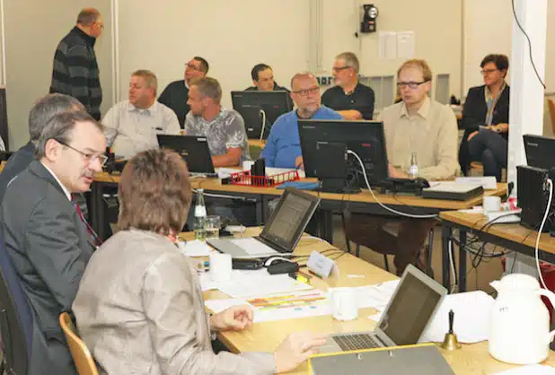 Im Lüdenscheider Kreishaus traf sich der Krisenstab zu seiner turnusmäßigen Sitzung (Foto: Hendrik Klein/Märkischer Kreis).