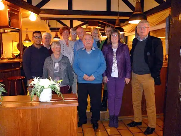 Das neue Almelo-Komitee mit seiner Vorsitzenden Marion Christophery (2.v.r.) traf sich mit Gästen aus Almelo und dem Team des Europabüros der Stadt Iserlohn und besprach die künftige Zusammenarbeit (Foto: Stadt Iserlohn).