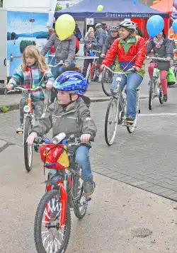 Auch im übernächsten Jahr soll das Autofreie Volmetal wieder ein Event für die ganze Familie werden (Foto: Hendrik Klein/Märkischer Kreis).