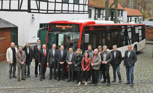 Sie alle waren gestern beim Startschuss des Projektes "Kultursprinter Märkischer Kreis" im Künstler- und Museumsdorf Barendorf dabei (Foto: Hendrik Klein/Märkischer Kreis).