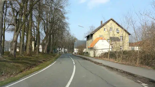 Der Kreis saniert innerhalb der Ortsdurchfahrt Eringerfeld die K 45 auf einer Länge von 660 Meter mit einem Investitionsaufwand von rund 100.000 Euro (Foto: Thorsten Brauer/Kreis Soest).