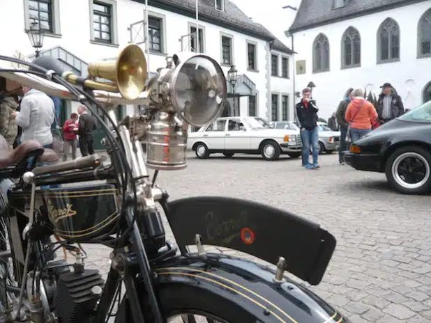 Der Oldtimertreff in der Attendorner Innenstadt (Quelle: Karl-Heinz Wolbeck)