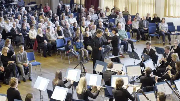 Westfalen Winds vor 400 Zuhörern in der Kurhalle Bad Fredeburg. Foto: Nils Coenen