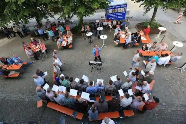 Die Sänger der Liedertafel bei der öffentlichen Probe. Quelle: Sandra Wigger