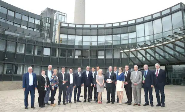 Südwestfalenfrühstück im Düsseldorfer Landtag Südwestfalenagentur mit Landtagsbgeordneten im Gespräch Foto: Anke Hesse 08.06.2016