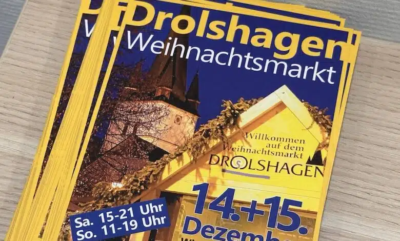 Weihnachtsmarkt Drolshagen 2024 - Die Flyer liegen schon überall aus.